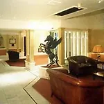 Bayswater Apartments