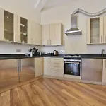 Citadel Apartments Farringdon