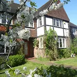 Forest Lodge Bed And Breakfast