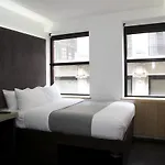The Z Hotel City