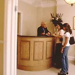 Four Season Hotel