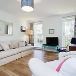 Veeve 3 Bed Flat With Parking Walford Road Stoke Newington
