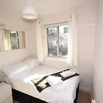 Stunning Park Royal Apartment