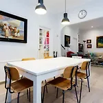 Veeve - A Kensington Mews