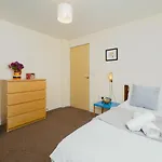 Modern Flat In A Great Location