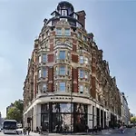 Spacious & Modern 2 Bed Apartment At Knightsbridge London