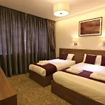 London Kings Hotel