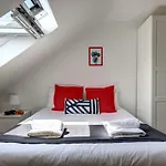 Chaplin Apartments
