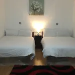 Starlings Inn