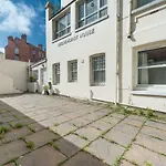 Luxury Finchley Rd Apartments