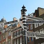 Studio Apartment, Covent Garden