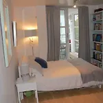 Thames View Apartments