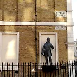Elegant Very Central Fitzrovia W1 King Bed, Wifi, Nr Oxford St Affable Informative Host