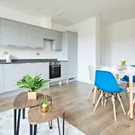 Cosy Deluxe Apartments
