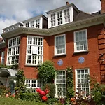 Anderson House