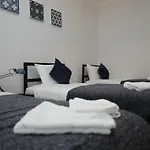 Golders Park Hotel