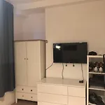 Studio Flat London Finchley Rd NW11