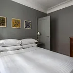 De Walden Street By Onefinestay