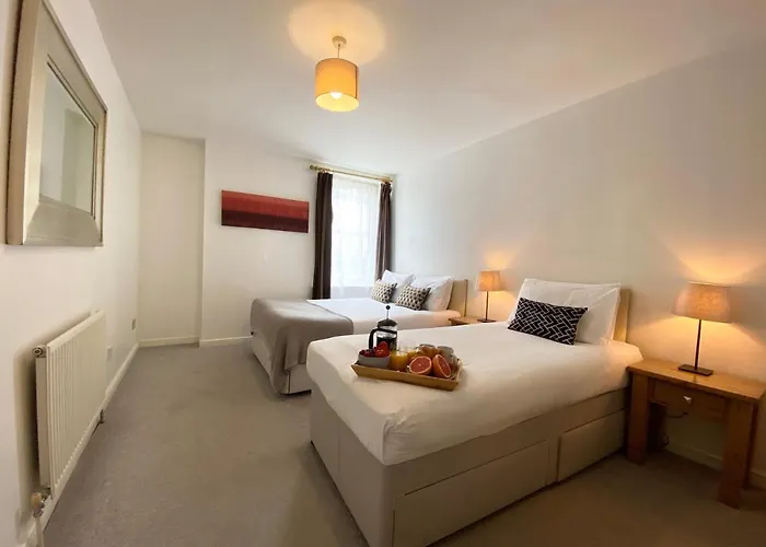 Apartment Next To Victoria Station