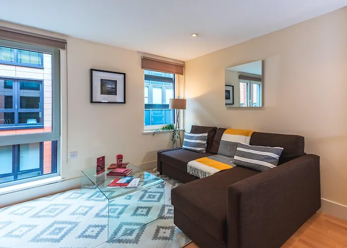 One Bed Serviced Apt Near Blackfriars