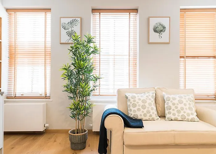 Stylish Stays By Russel Square