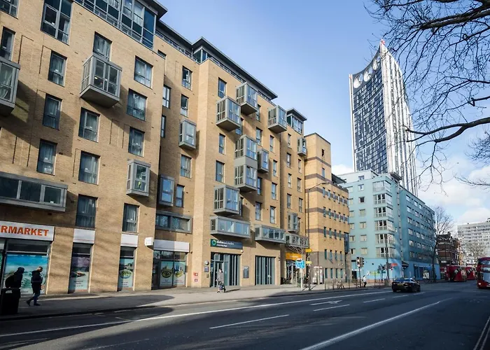 Student Only Studio Living In Central London