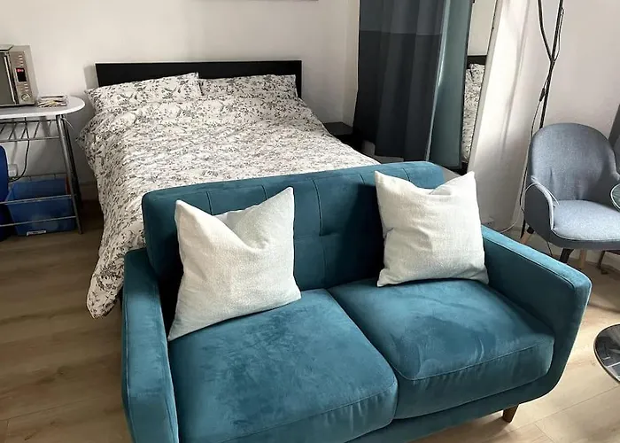 Studio Flat London Finchley Rd NW11