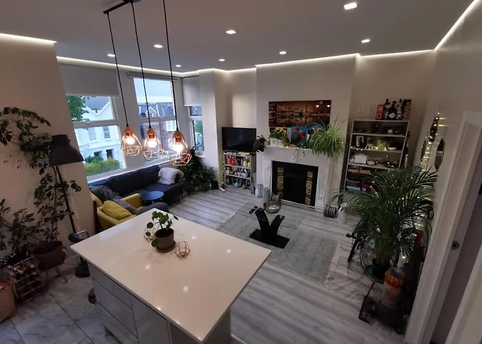 Entire 1-Bed Apartment In London Haringey