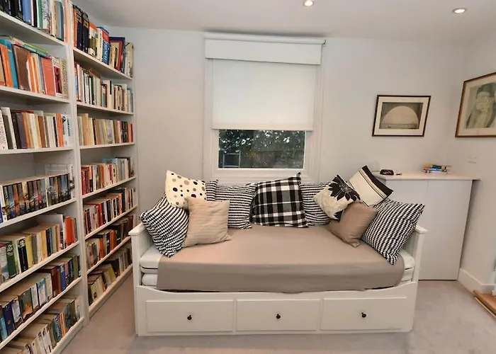 Pooters London, Elegant Townhouse, Very Central