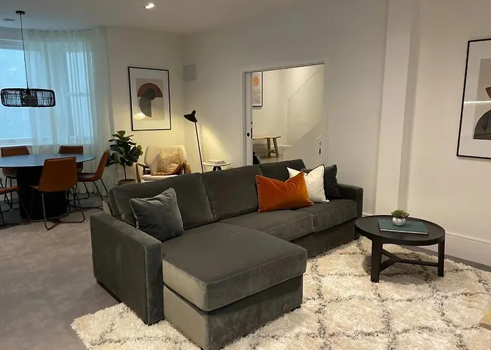 Brand New 3-Bedroom Home In London