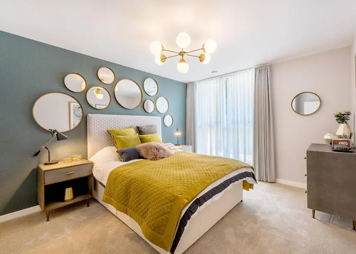 Luxury & Spacious Room With Hot Bath In Ultra Modern Flat