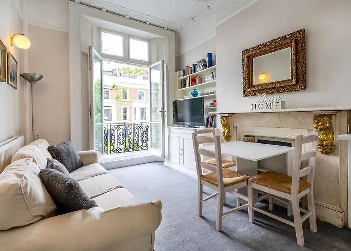 Bright 2 Bedroom Flat With Terrace In Notting Hill