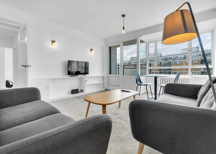 Bright 2 Bedroom Apartment In Westminster, Close To Buckingham Palace And River Thames