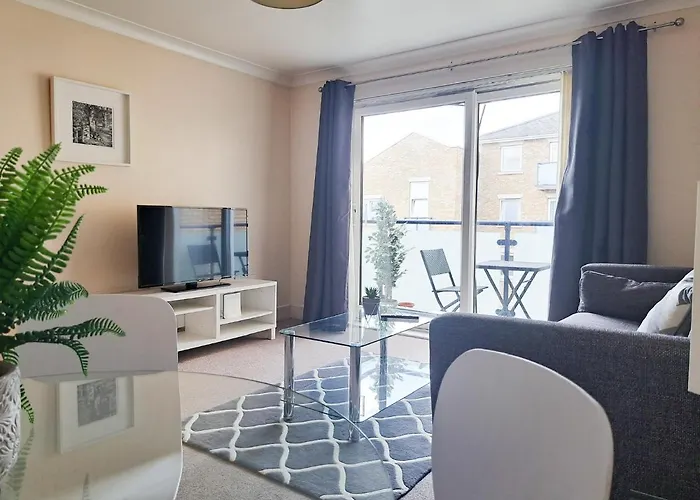 Wimbledon Apartment