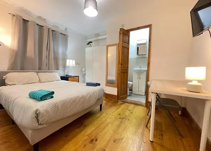 Lovely Room With En-Suite In Stratford