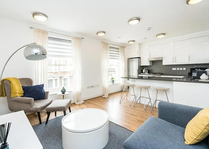 Amazing 2 Bedroom / Earls Court / Kensington