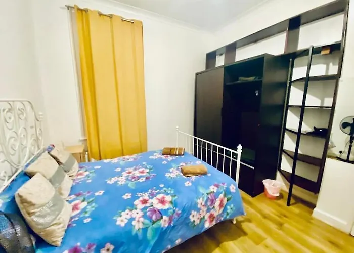 Two Bedroom House On Ground Floor In London