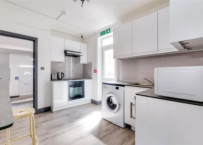 Modern Designer Studio Flat London