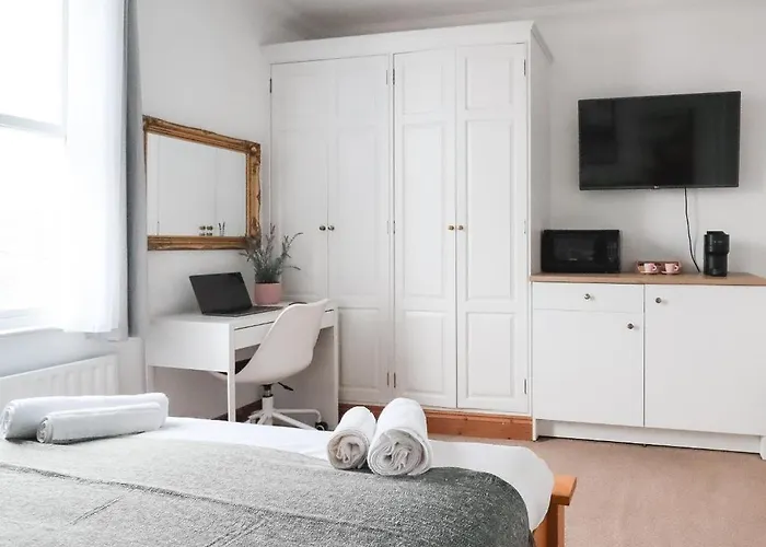 Fulham Rooms