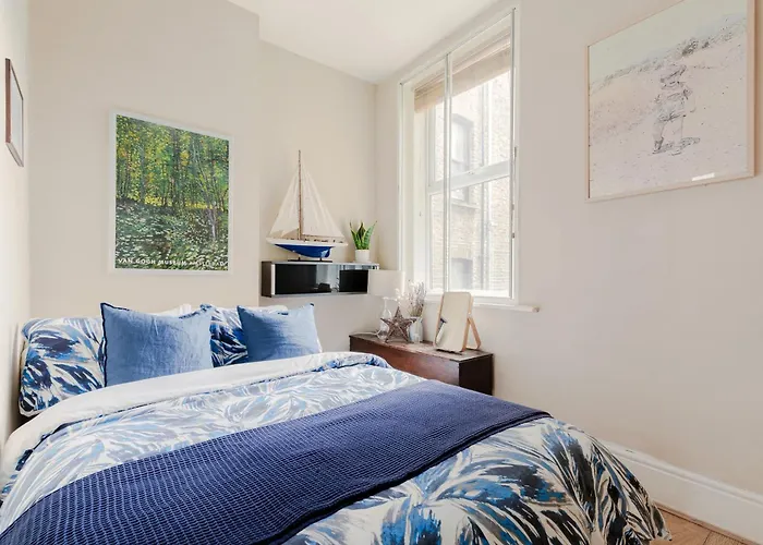 Artistic Pied-A-Terre, Steps From The Tube, Moments From London\'S Heart