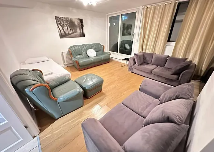 3 Bedroom Garden House Maida Vale