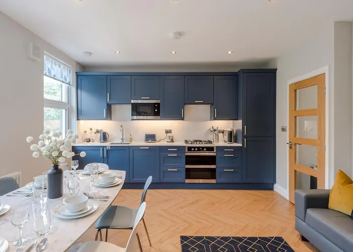 Stunning 3 Bed Duplex Apartment In The Heart Of West Hampstead