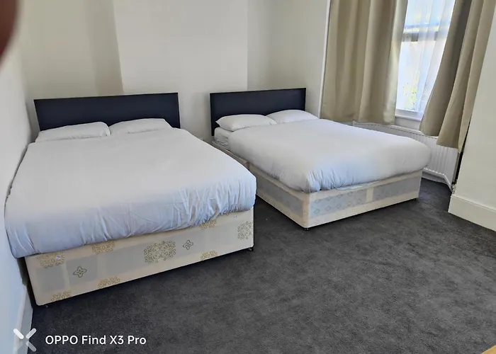East London 2 Bedroom Apartment