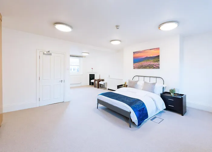 Curzon Residences