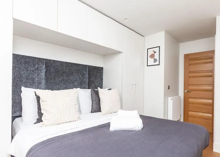 2Br In Prime Soho & Fitzrovia - Cityapartmentstay