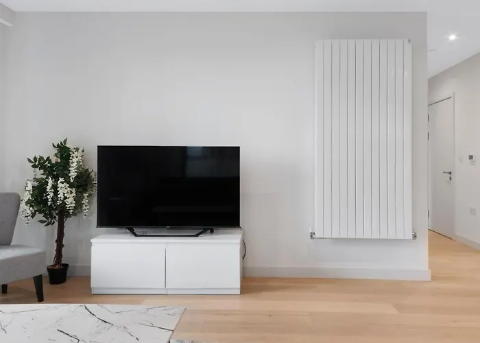 Excel 2 Bedroom Apartment Near City Aiport And O2 Arena