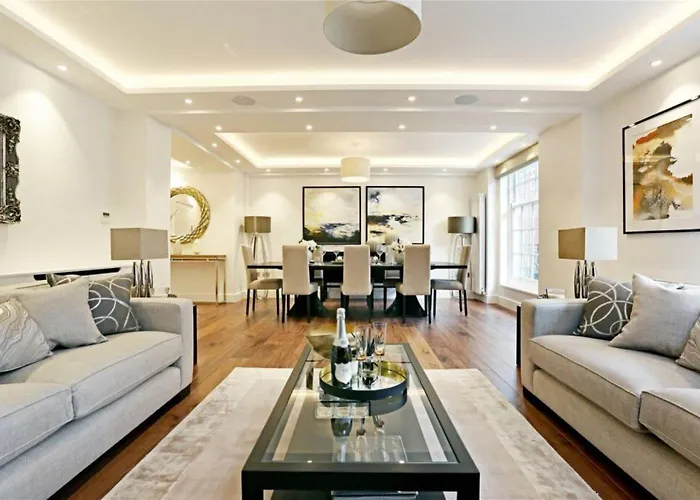 Large Super Penthouse Park Lane Opposite Hyde Park Sleeps 12