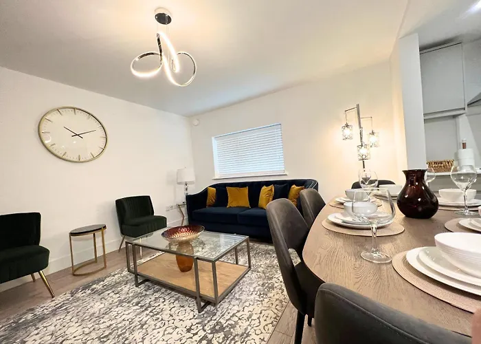C1, Luxury 2 Bedroom Flat In Wembley
