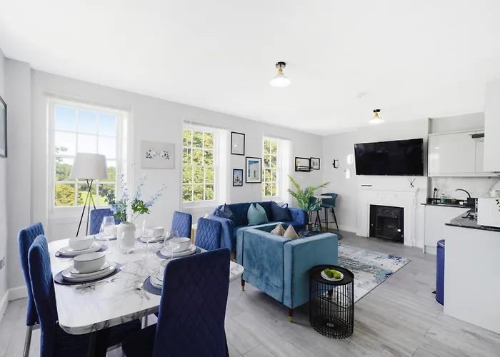 Livestay - London Chiswick Apartments With Free Parking