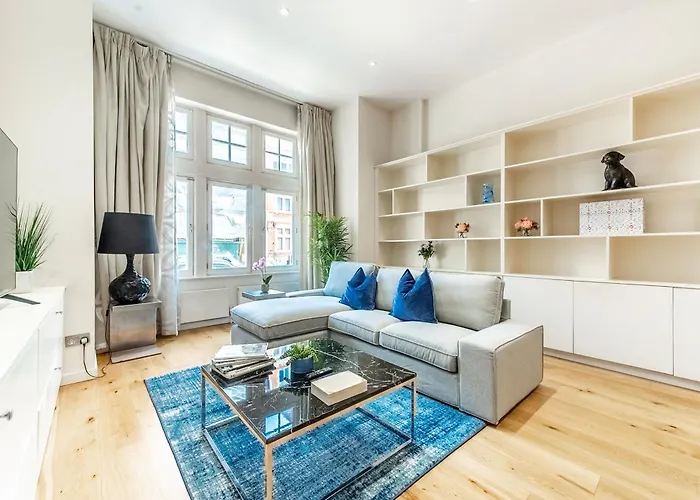 Apartment Moments From Hyde Park And Notting Hill, Free Luggage Storage And Washing Machine Dryer